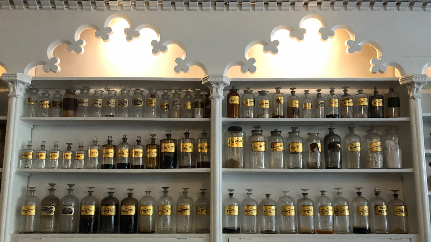 Stabler-Leadbeater Apothecary: Strange History in Old Town